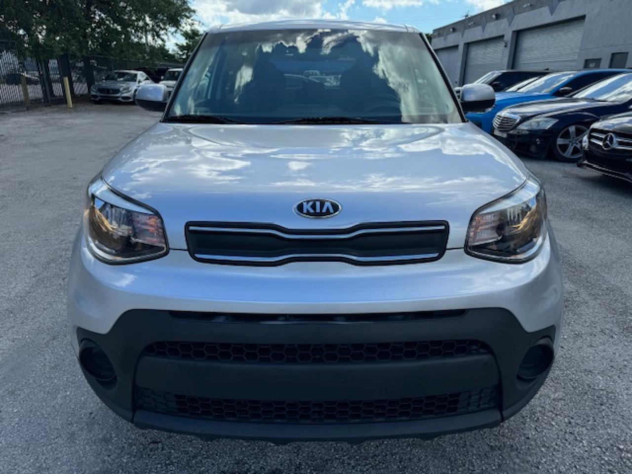 2019 Kia Soul vin: KNDJN2A21K7008085