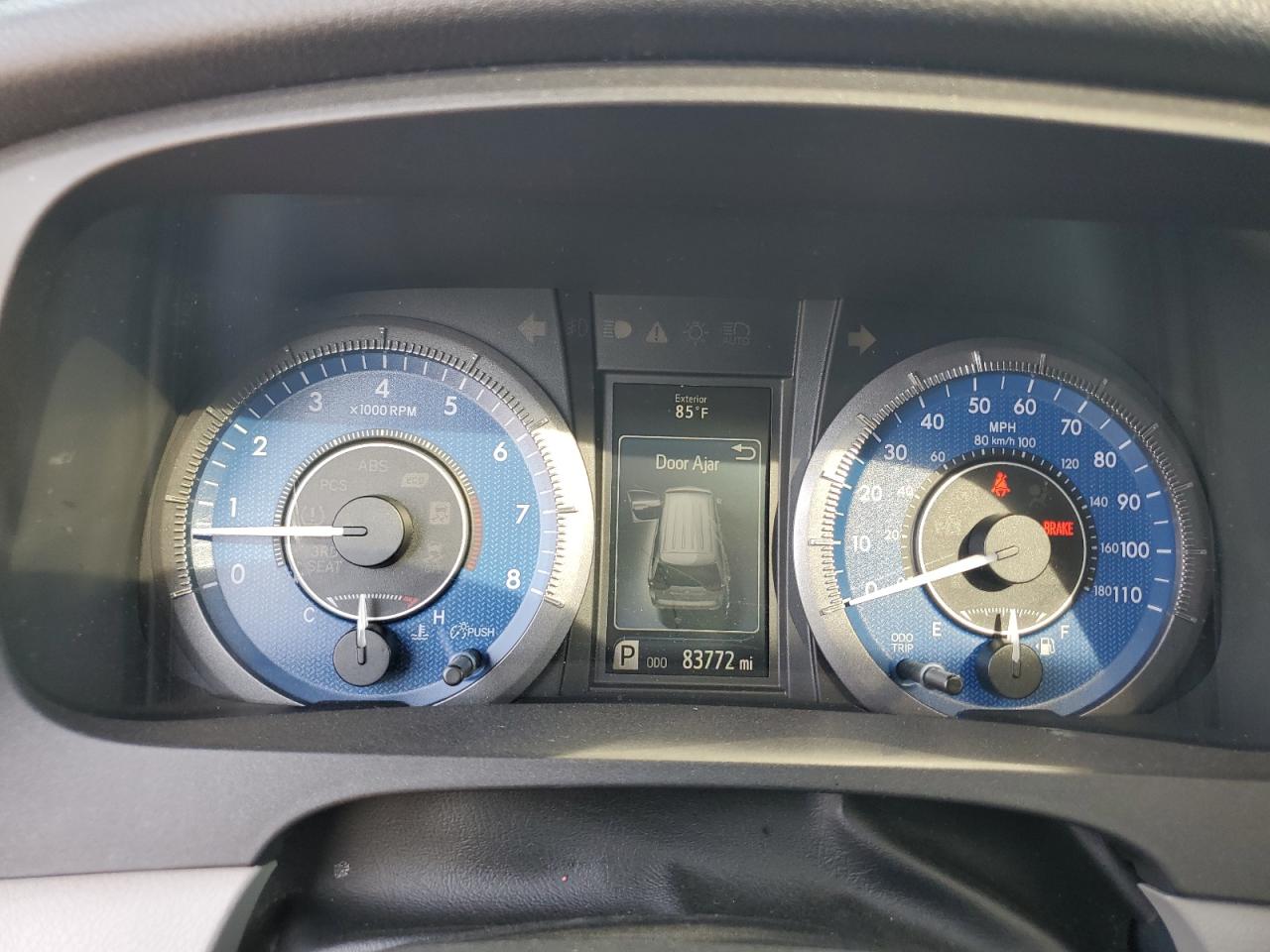 5TDYK3DC0FS529375 2015 Toyota Sienna Xle