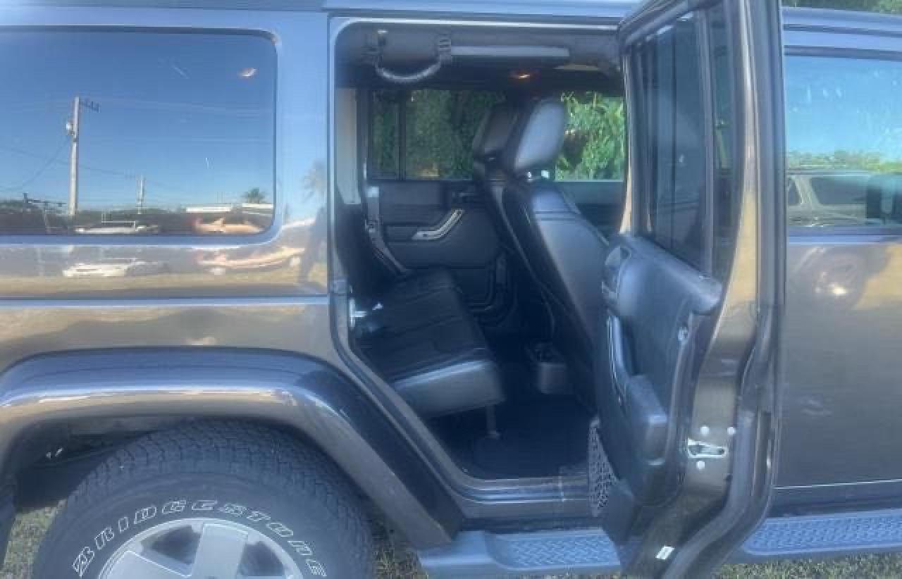 2018 Jeep Wrangler Unlimited Sahara vin: 1C4BJWEG0JL807715