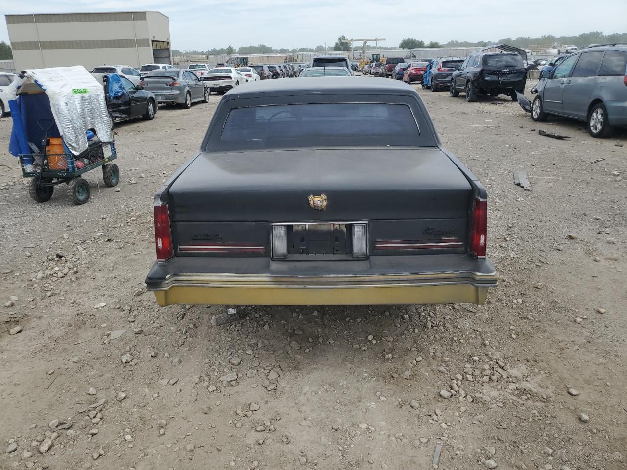 1G6CB5159J4253796 1988 Cadillac Fleetwood Delegance