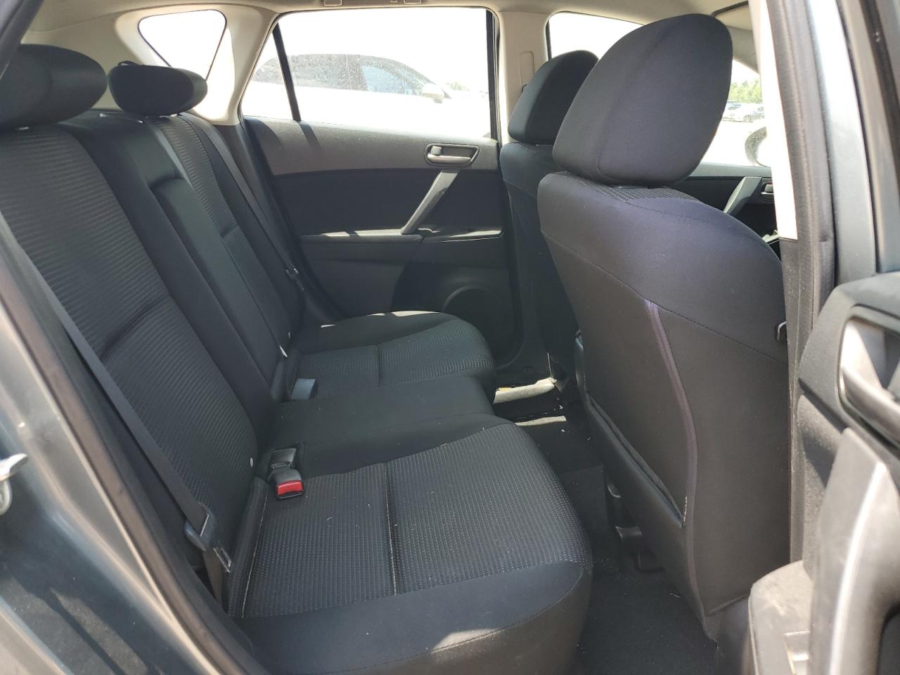 JM1BL1L73C1618023 2012 Mazda 3 I