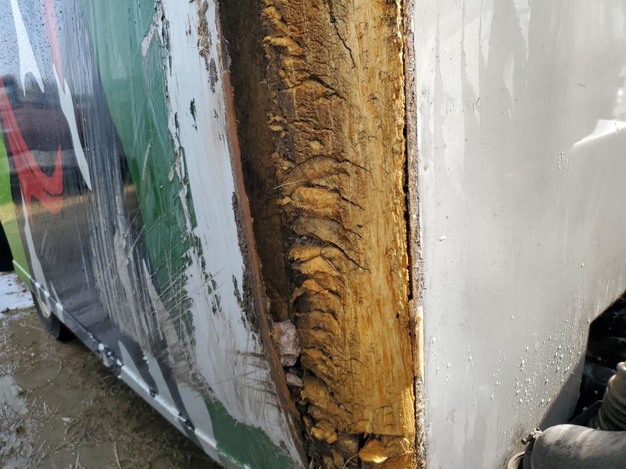 JALE5W160J7302263 2018 Isuzu Nrr