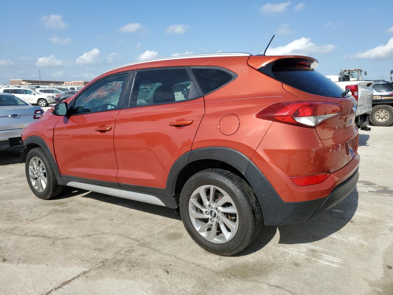 2017 Hyundai Tucson Limited vin: KM8J33A4XHU575382