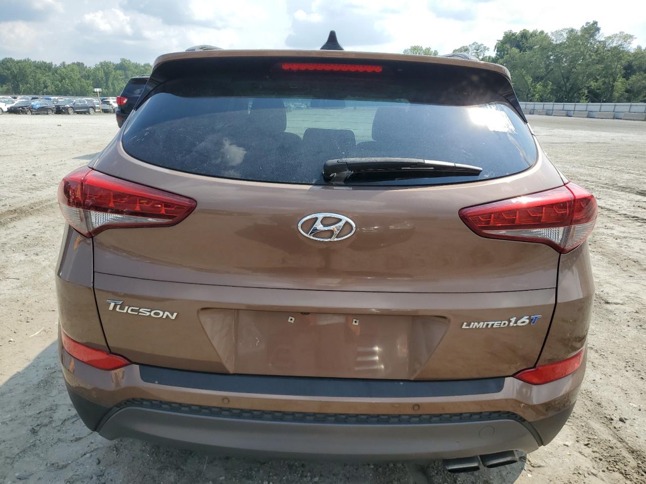 2016 Hyundai Tucson Limited vin: KM8J33A2XGU083657