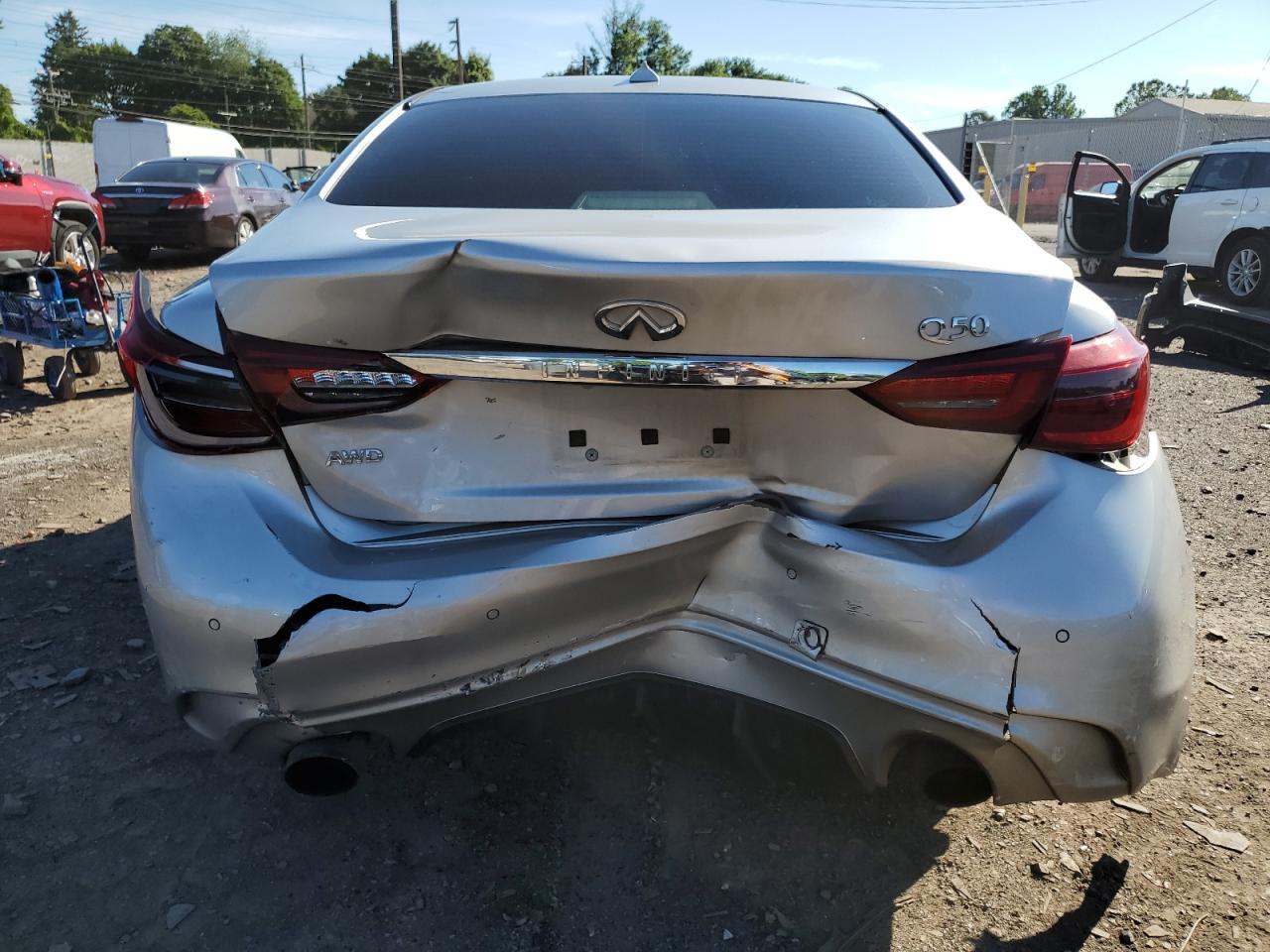 JN1EV7AR3KM555052 2019 Infiniti Q50 Luxe