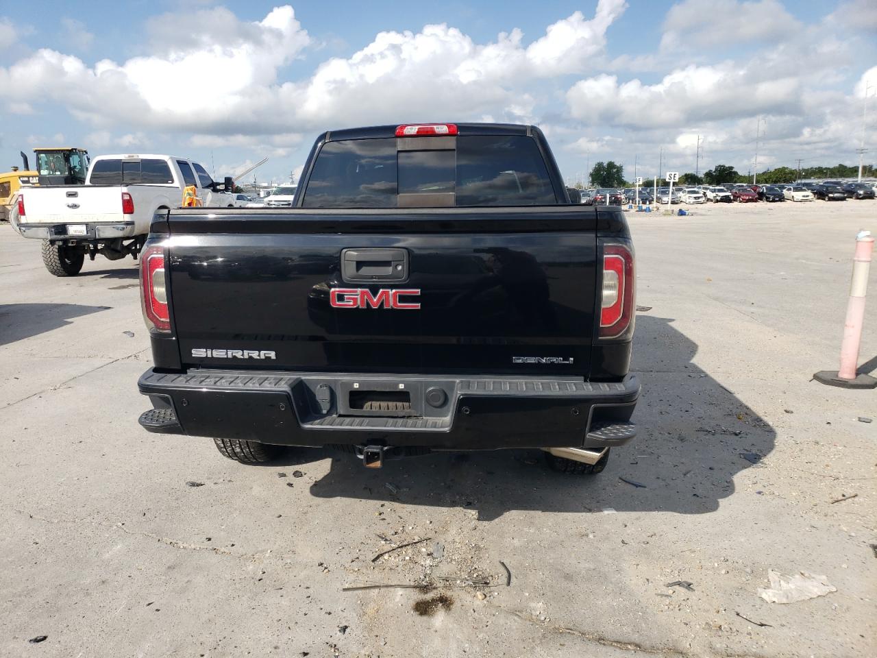 3GTP1PEJ7HG242698 2017 GMC Sierra C1500 Denali