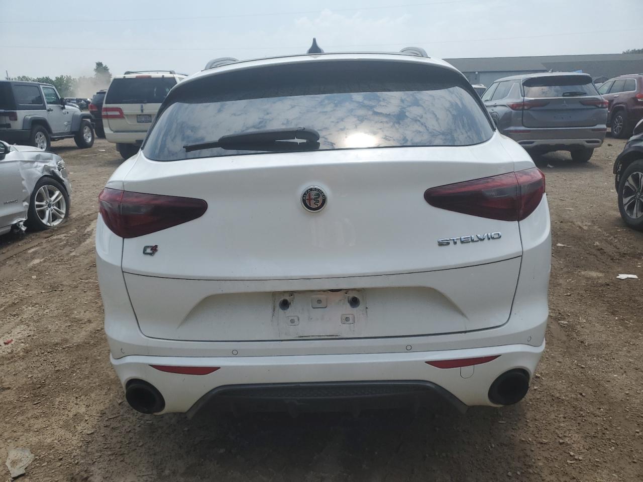 ZASPAKBN9N7D47476 2022 Alfa Romeo Stelvio Ti