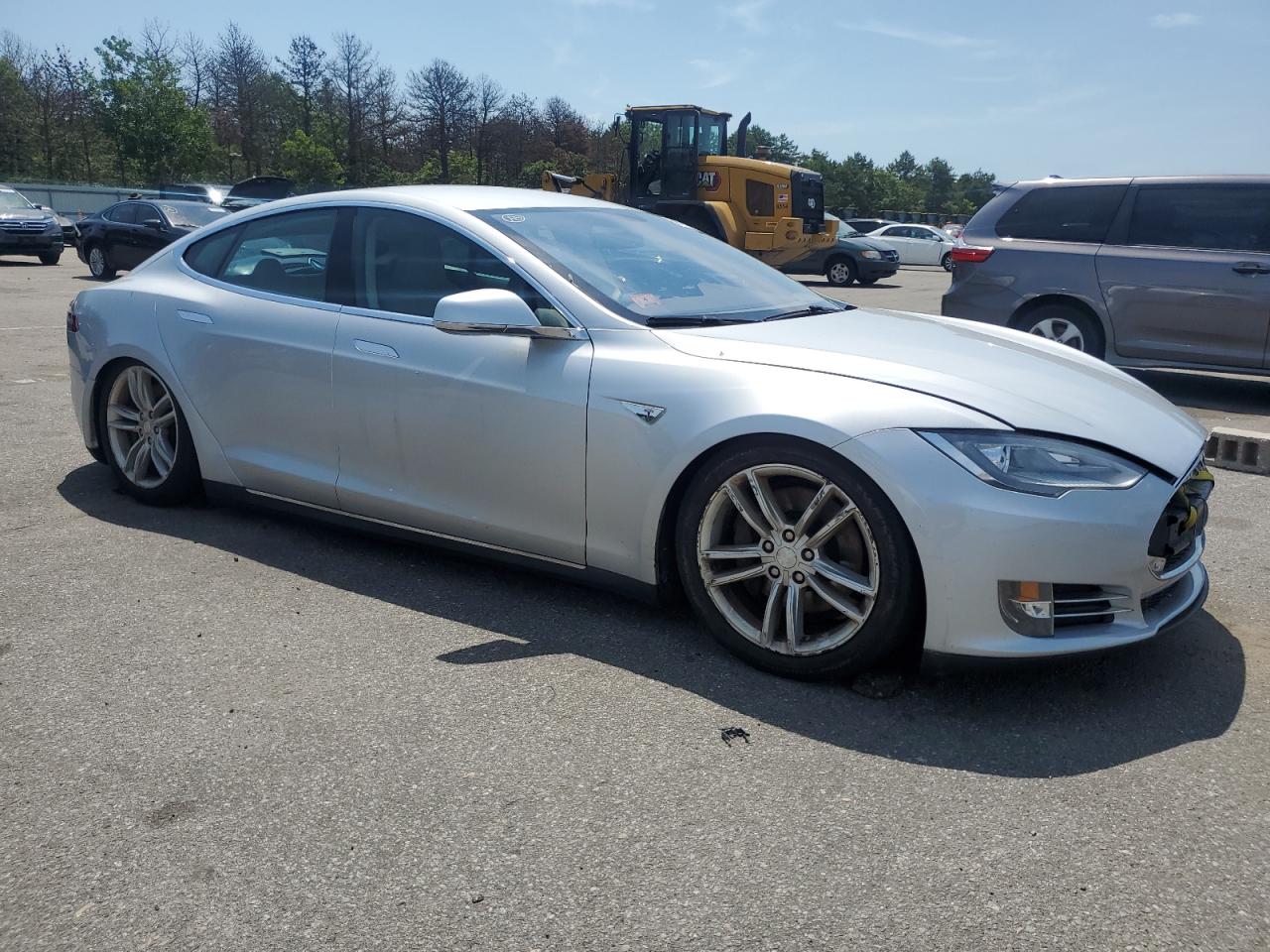 5YJSA1DN3DFP13001 2013 Tesla Model S