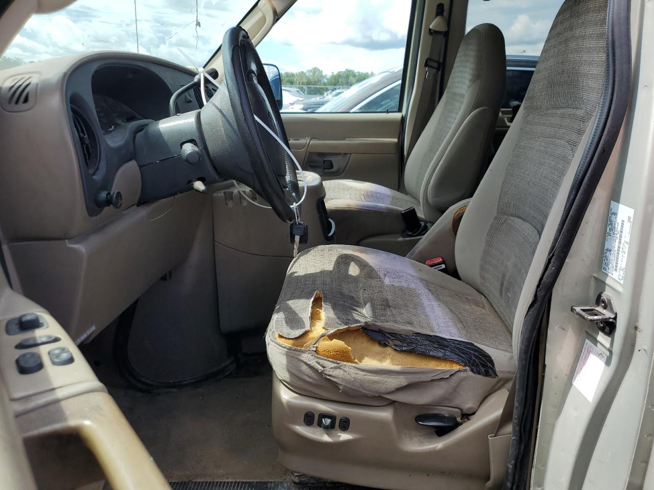 1FMRE11L34HA67170 2004 Ford Econoline E150 Wagon