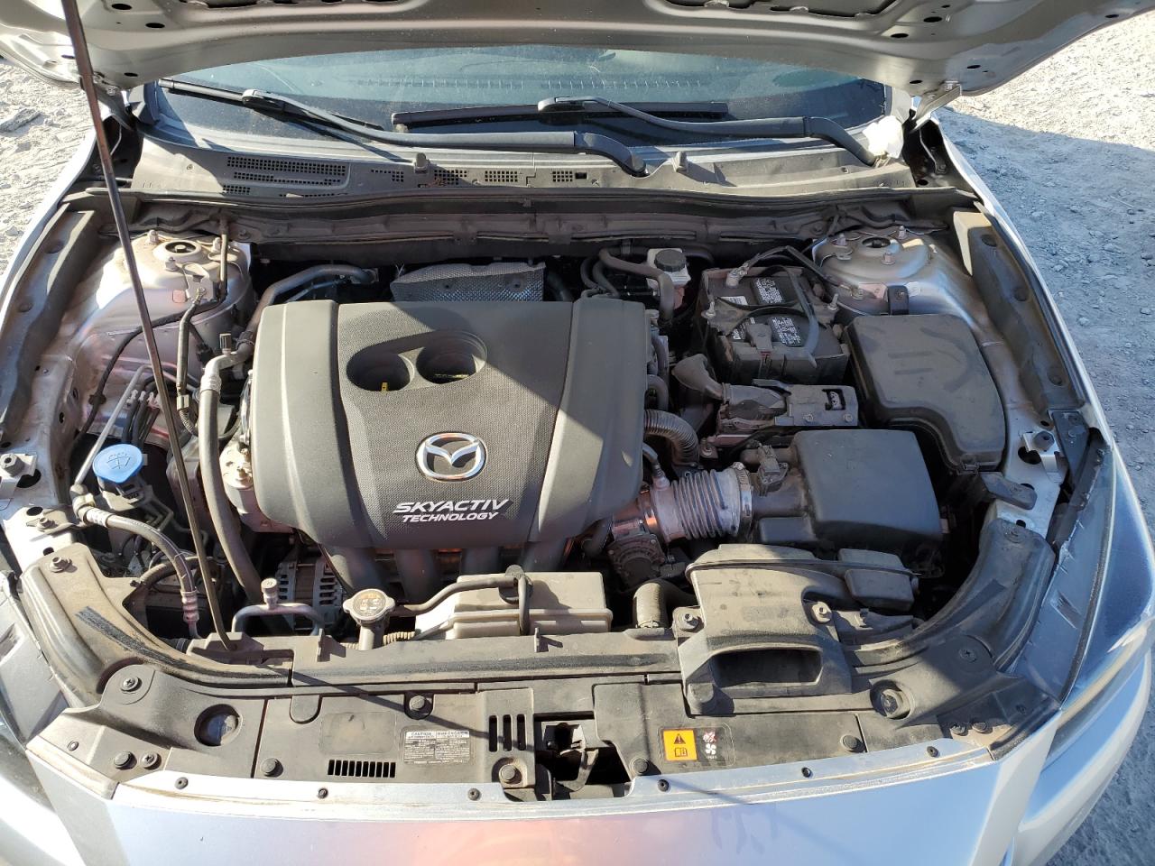 3MZBN1V38JM214782 2018 Mazda 3 Touring