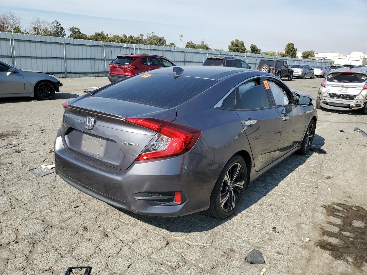 2017 Honda Civic Touring vin: 19XFC1F91HE210848