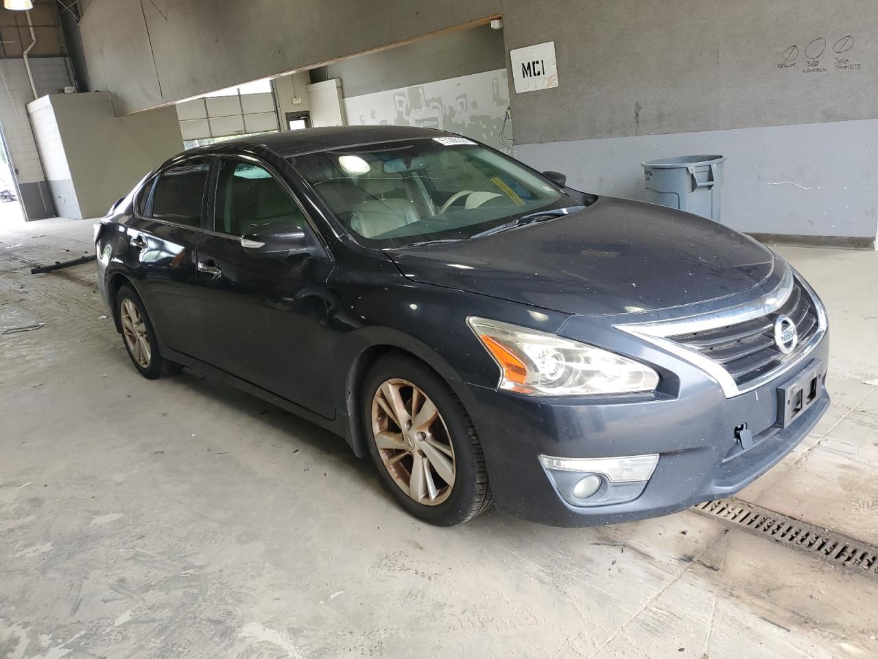 2014 Nissan Altima 2.5 vin: 1N4AL3AP4EC328865