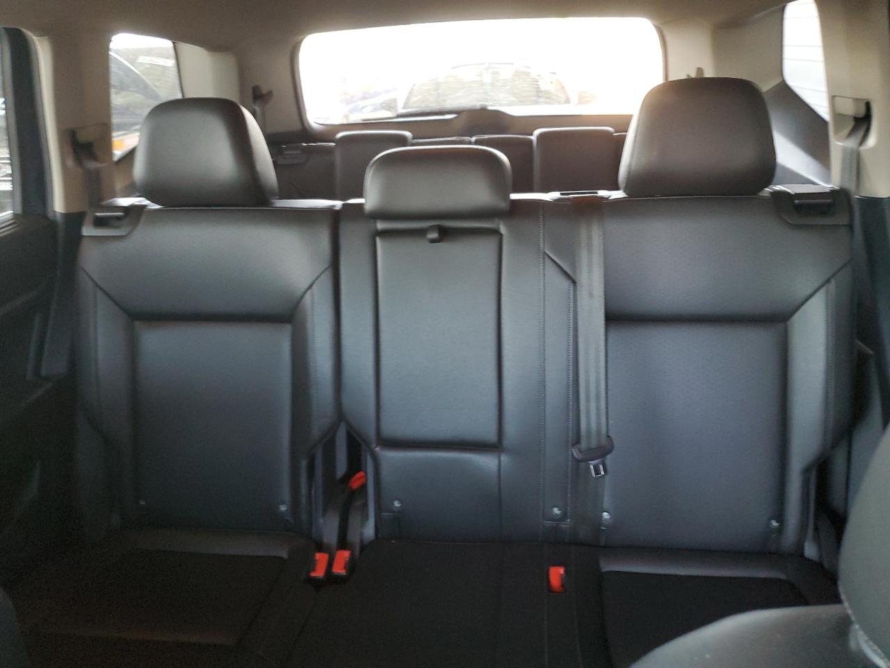 1V2WR2CA2KC566175 2019 Volkswagen Atlas Se