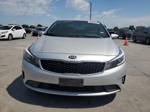 VIN 3KPFK4A77JE276384 2018 KIA Forte, LX no.5