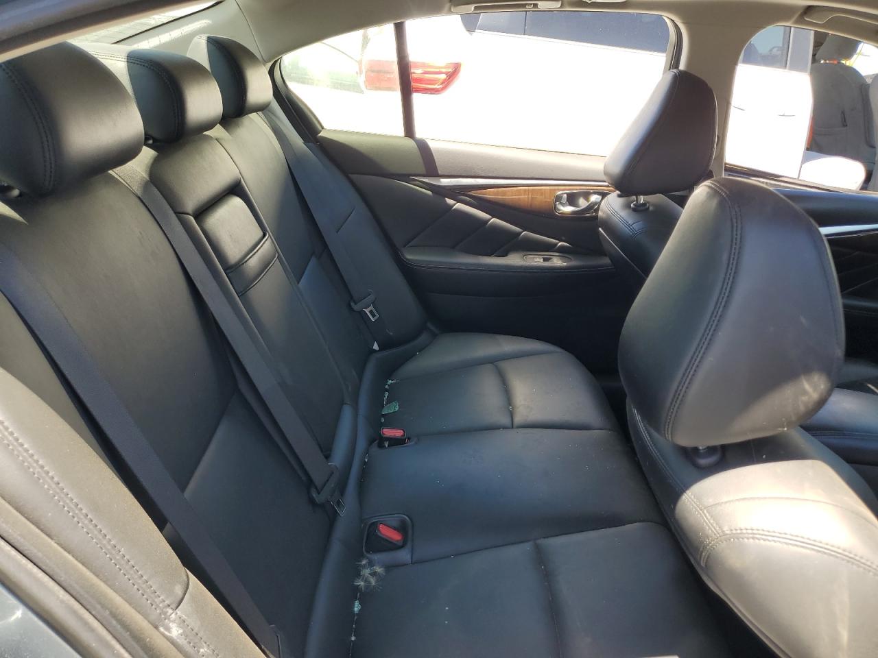 JN1EV7AP3JM361750 2018 Infiniti Q50 Luxe