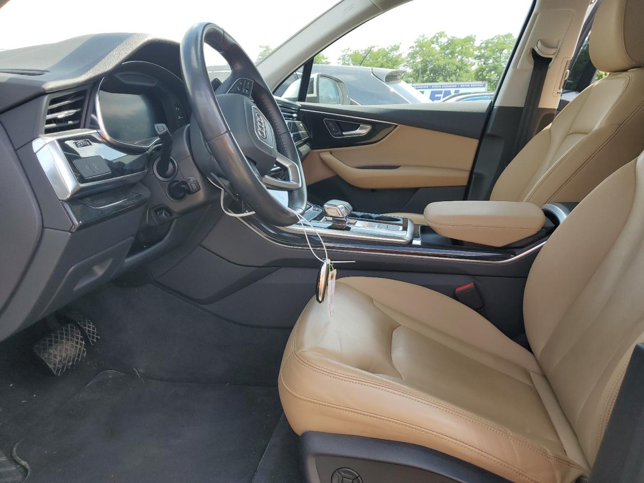 WA1AJBF71LD012411 2020 Audi Q7 Premium