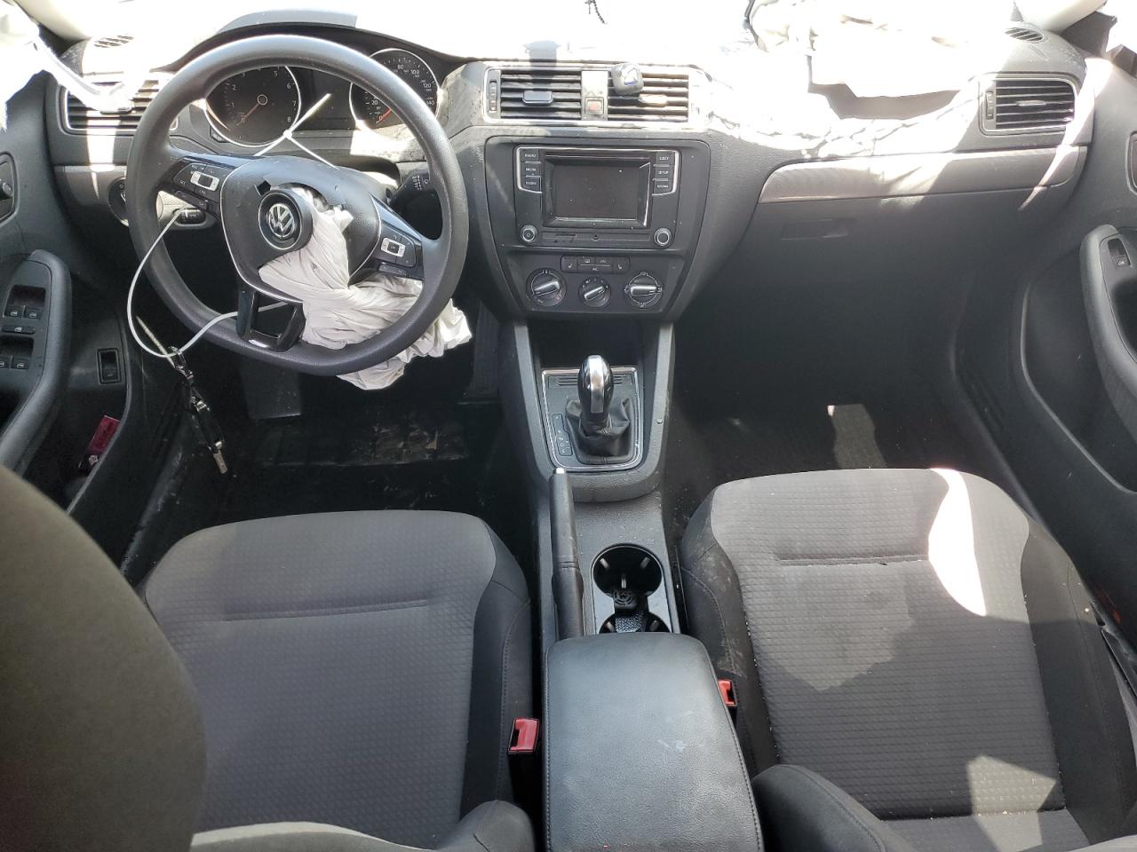 3VW2B7AJ5HM335781 2017 Volkswagen Jetta S