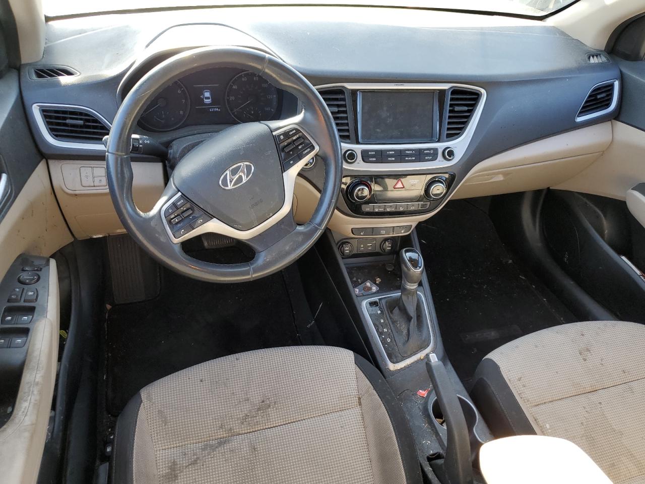 3KPC34A35KE052335 2019 Hyundai Accent Limited