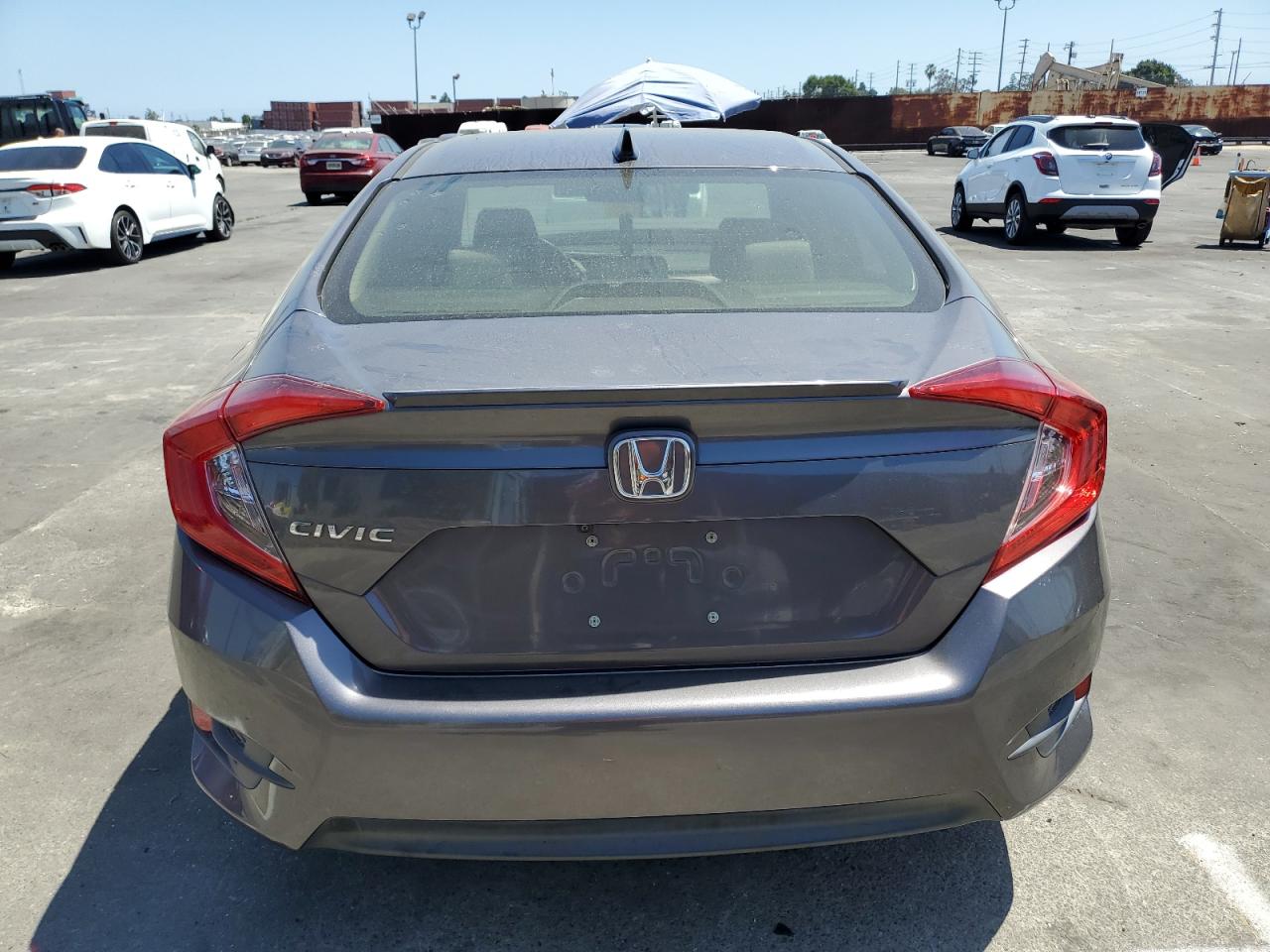 2018 Honda Civic Ex vin: JHMFC1F31JX033766