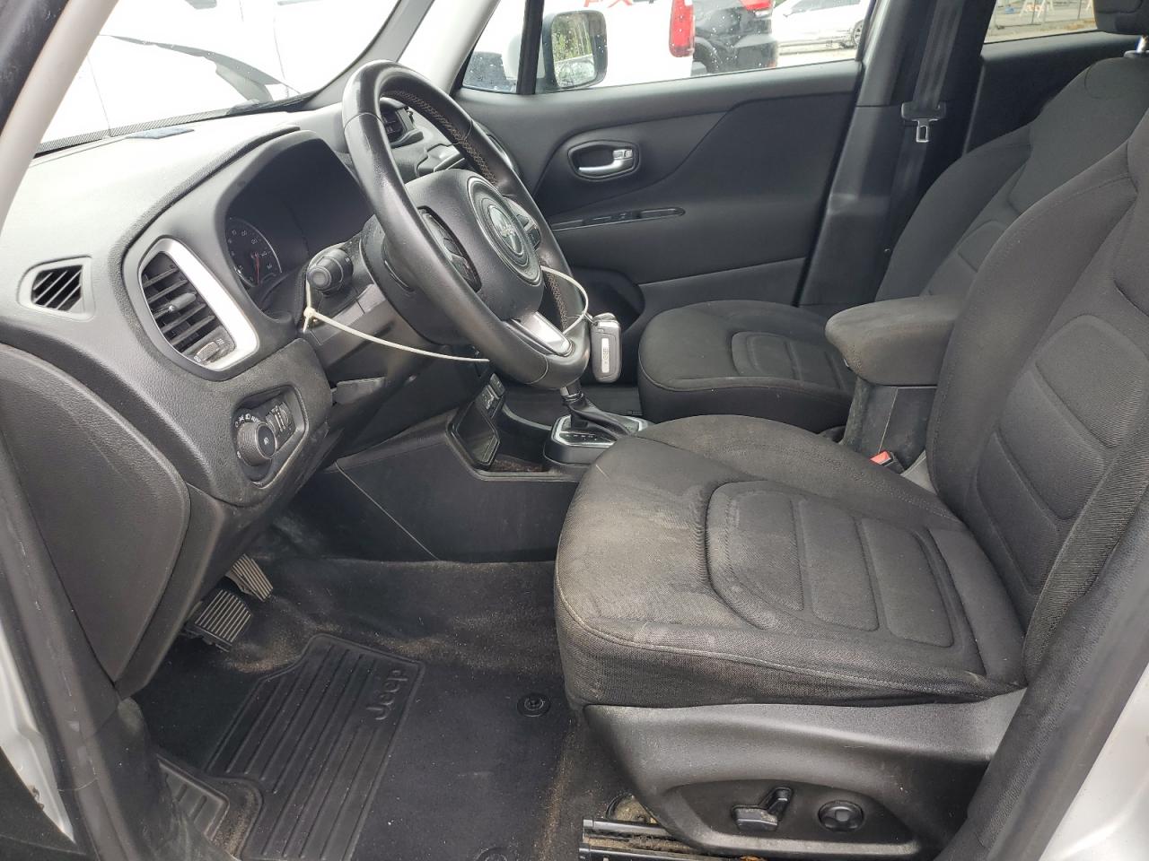 ZACNJABB6KPK02455 2019 Jeep Renegade Latitude