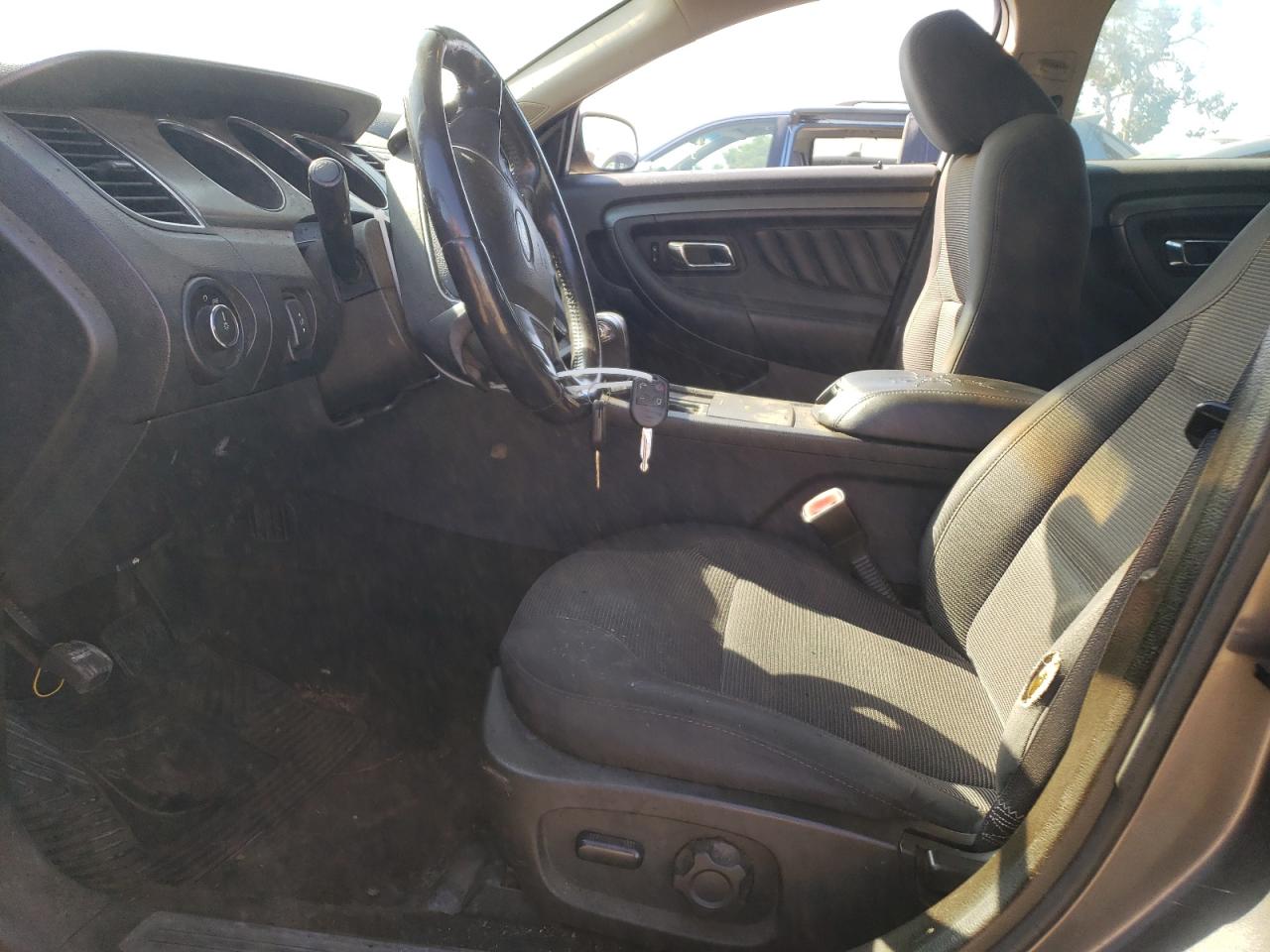 1FAHP2EW3BG168156 2011 Ford Taurus Sel