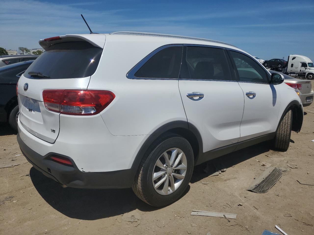 5XYPG4A50HG243339 2017 Kia Sorento Lx 5XYPG4A50HG243339 2017 Kia Sorento Lx