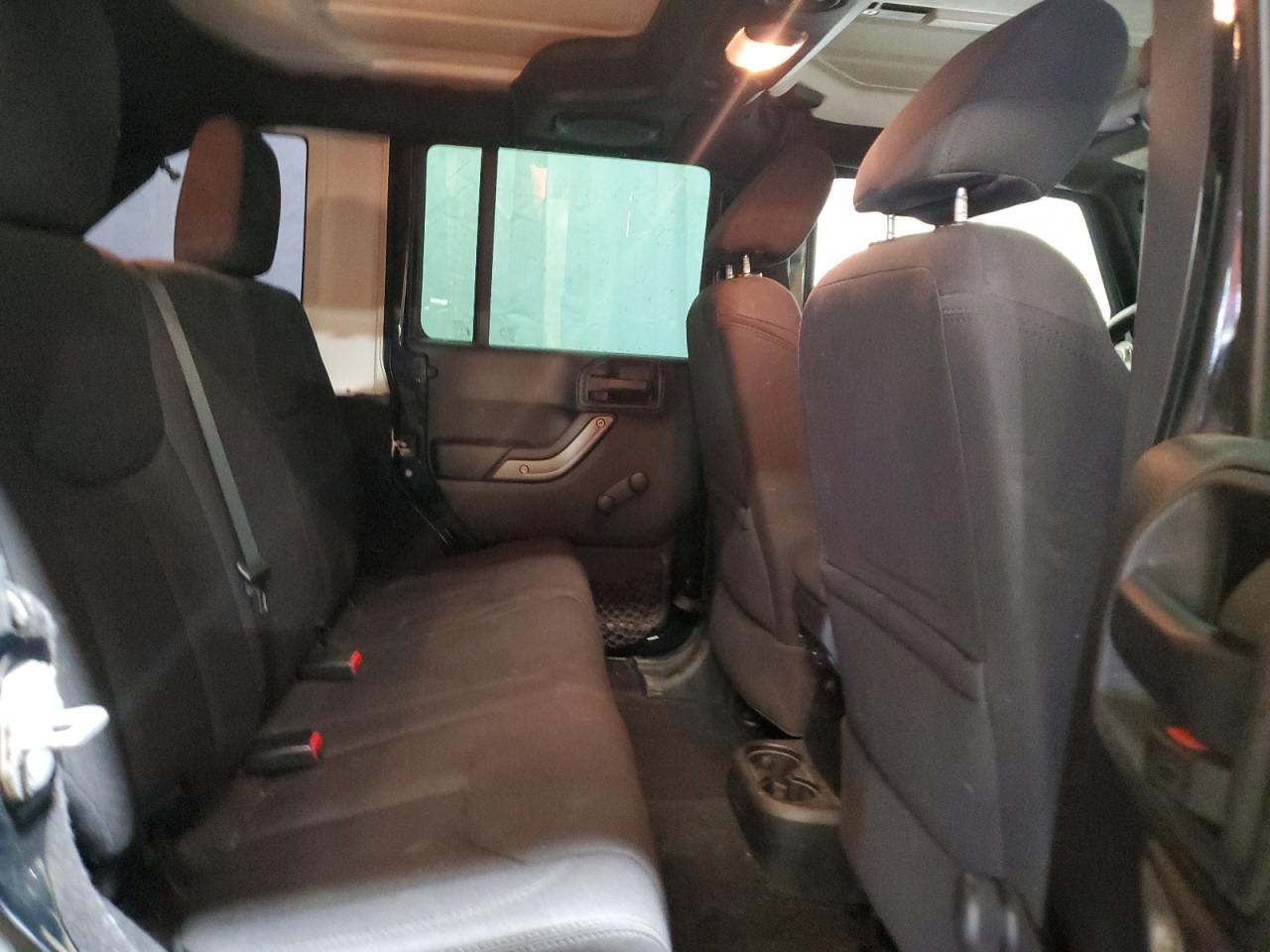 1C4BJWDG0DL641900 2013 Jeep Wrangler Unlimited Sport