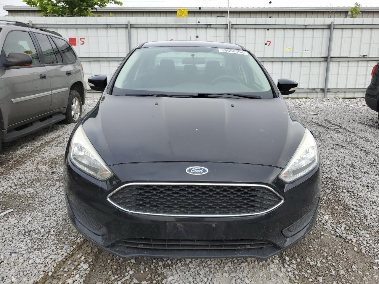 1FADP3F23GL233439 2016 Ford Focus Se