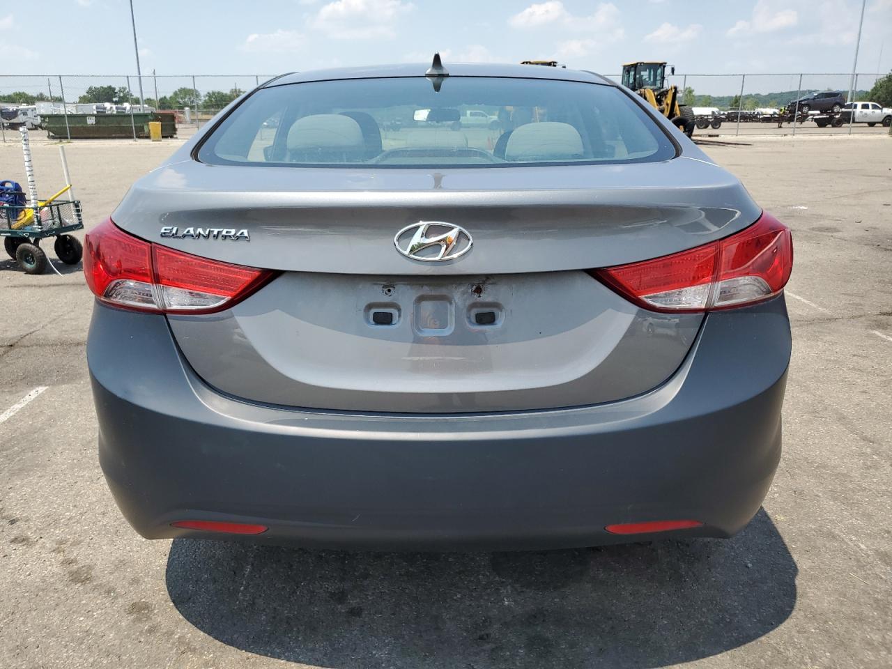 5NPDH4AE8DH421405 2013 Hyundai Elantra Gls