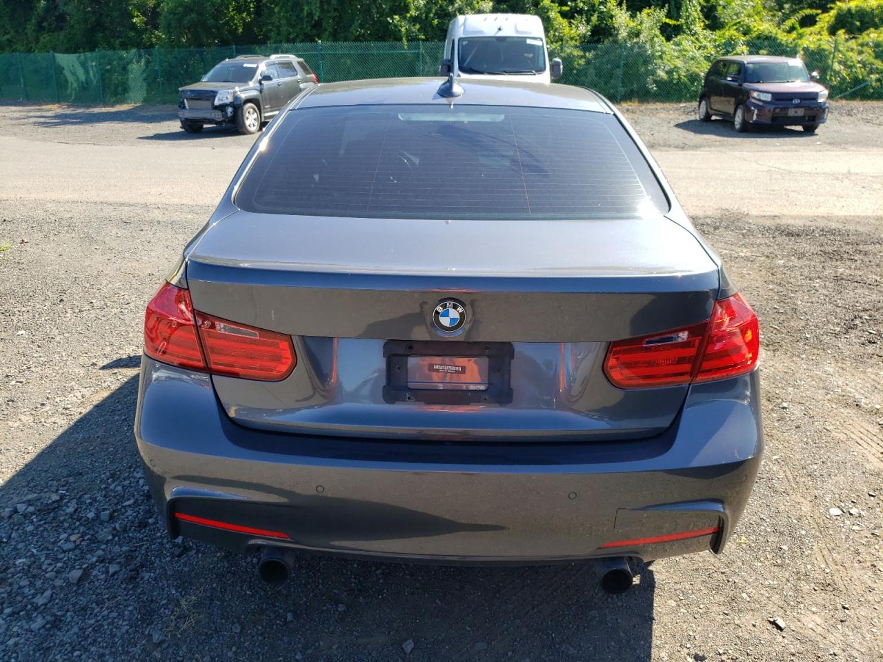 WBA3B9C51DF801040 2013 BMW 335 Xi