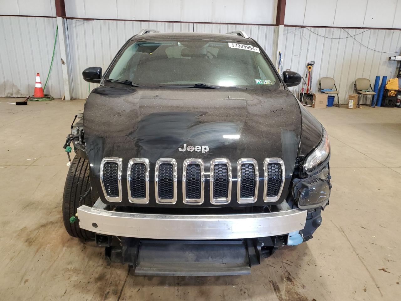 1C4PJMCBXHW545972 2017 Jeep Cherokee Latitude