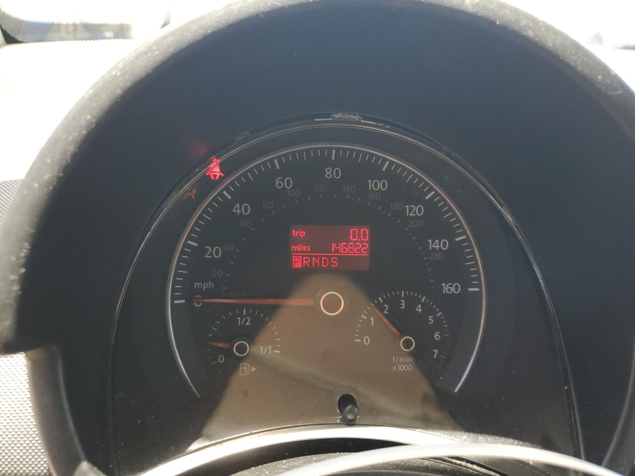 3VWRG31Y77M400571 2007 Volkswagen New Beetle Convertible Option Package 1