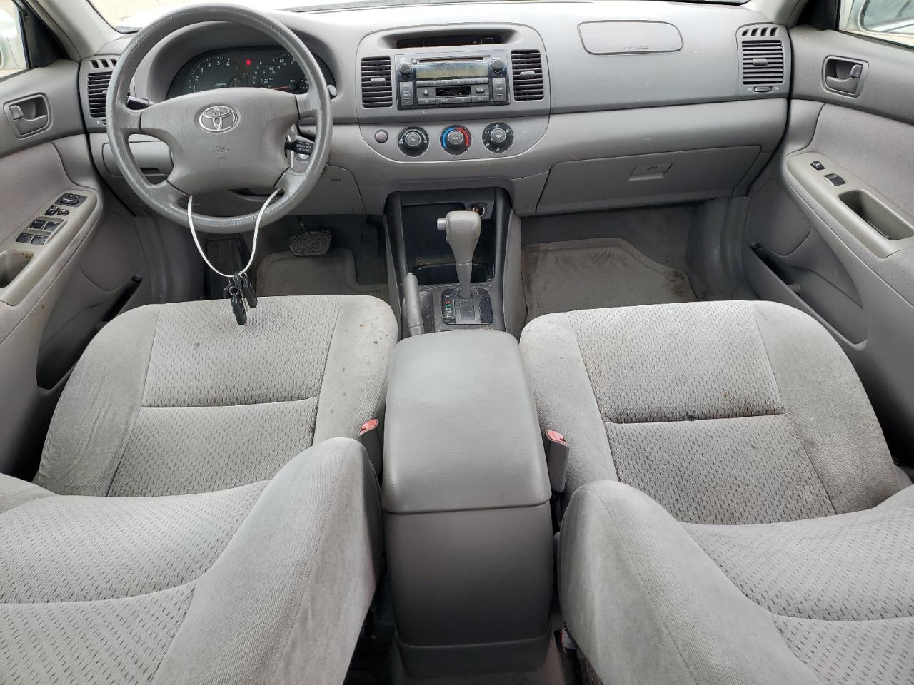 4T1BE32K84U902335 2004 Toyota Camry Le