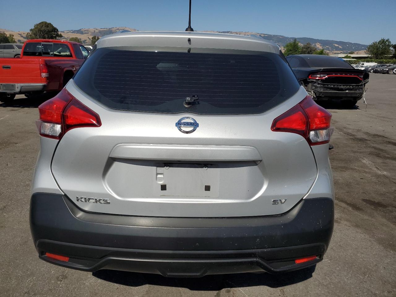 3N1CP5CU0JL528861 2018 Nissan Kicks S