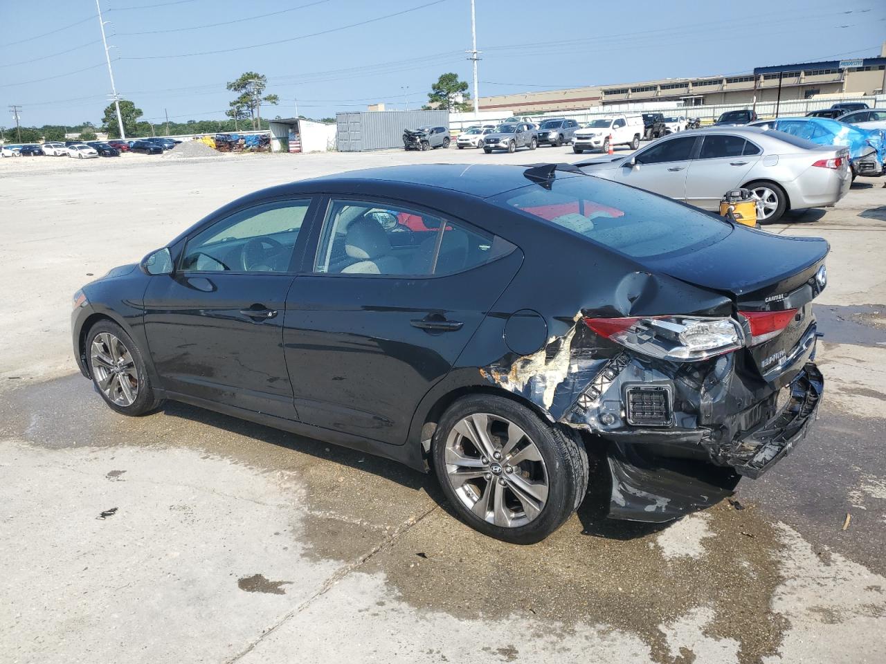 5NPD74LF2HH164966 2017 Hyundai Elantra Se