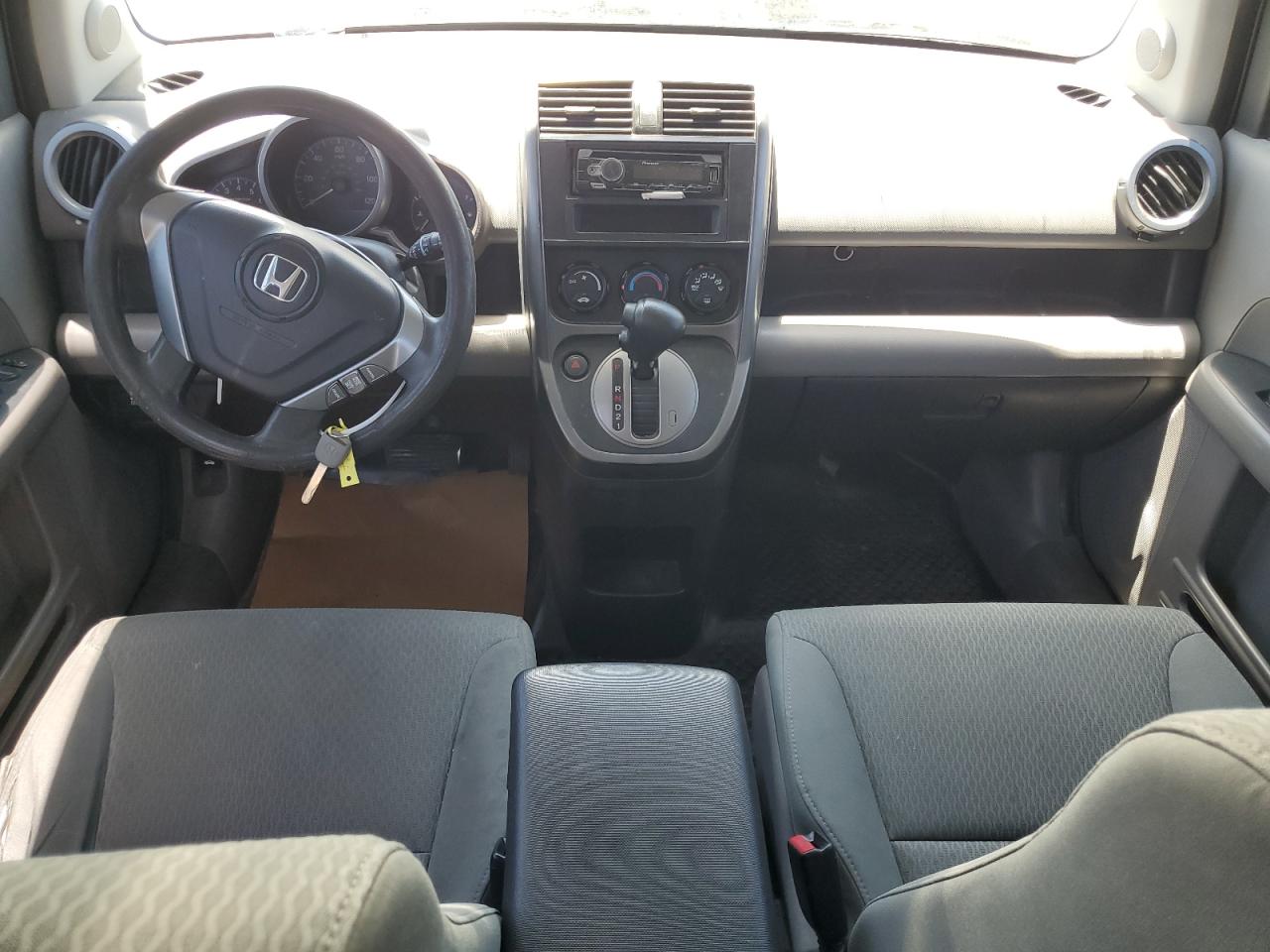 5J6YH1H36AL004757 2010 Honda Element Lx