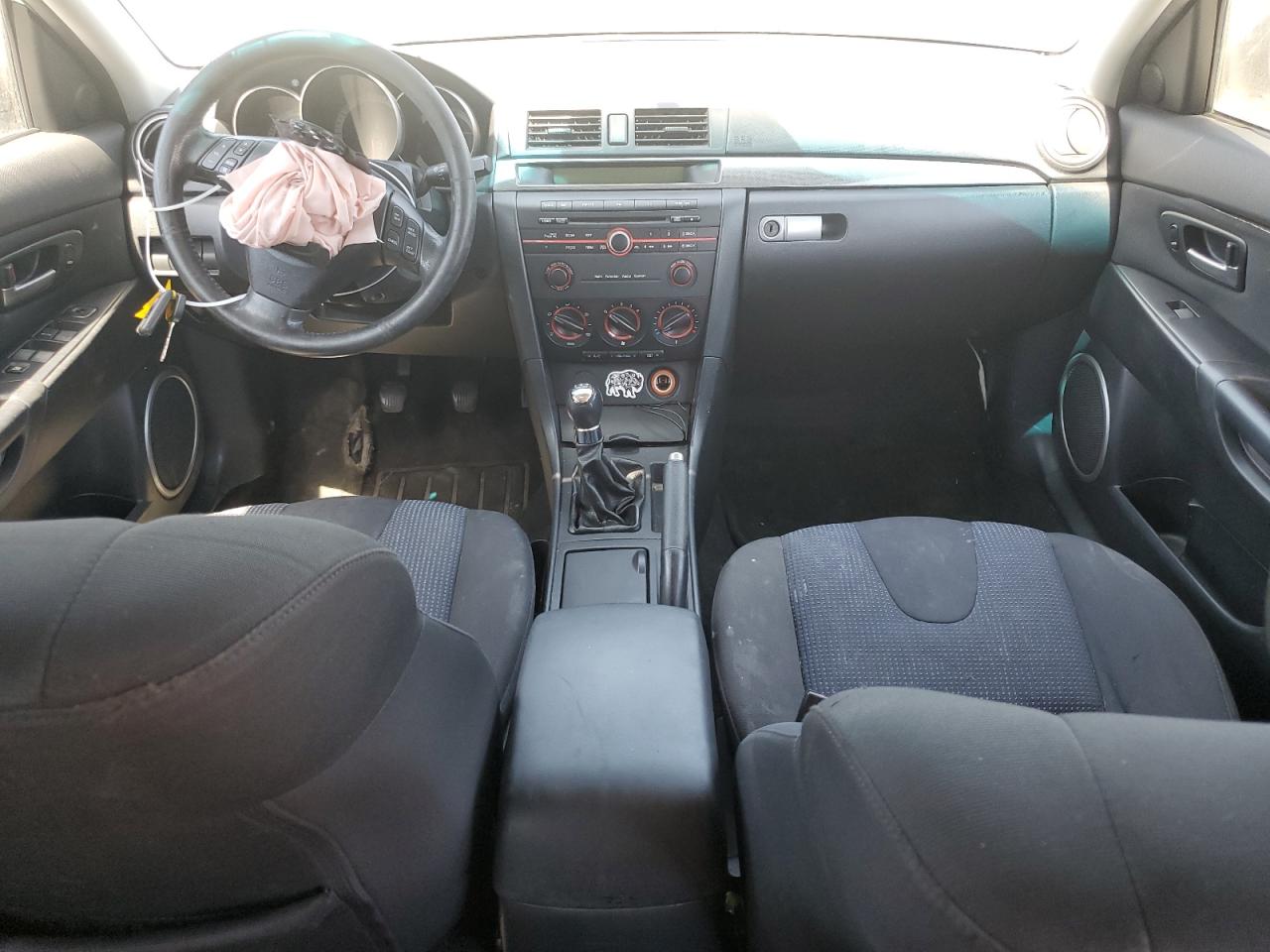 JM1BK343741190890 2004 Mazda 3 Hatchback