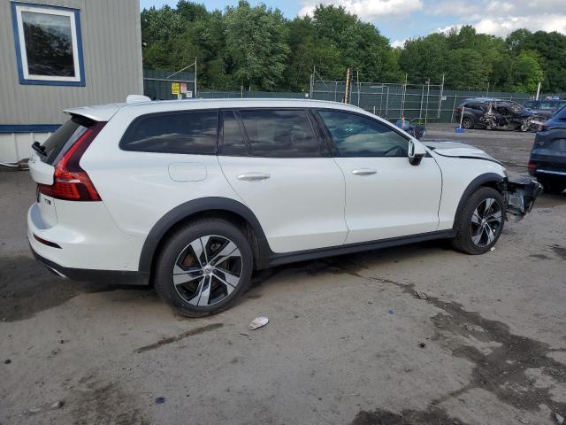 2020 Volvo V60 Cross Country T5 Momentum VIN: YV4102WK7L1049071 Lot: 57269104