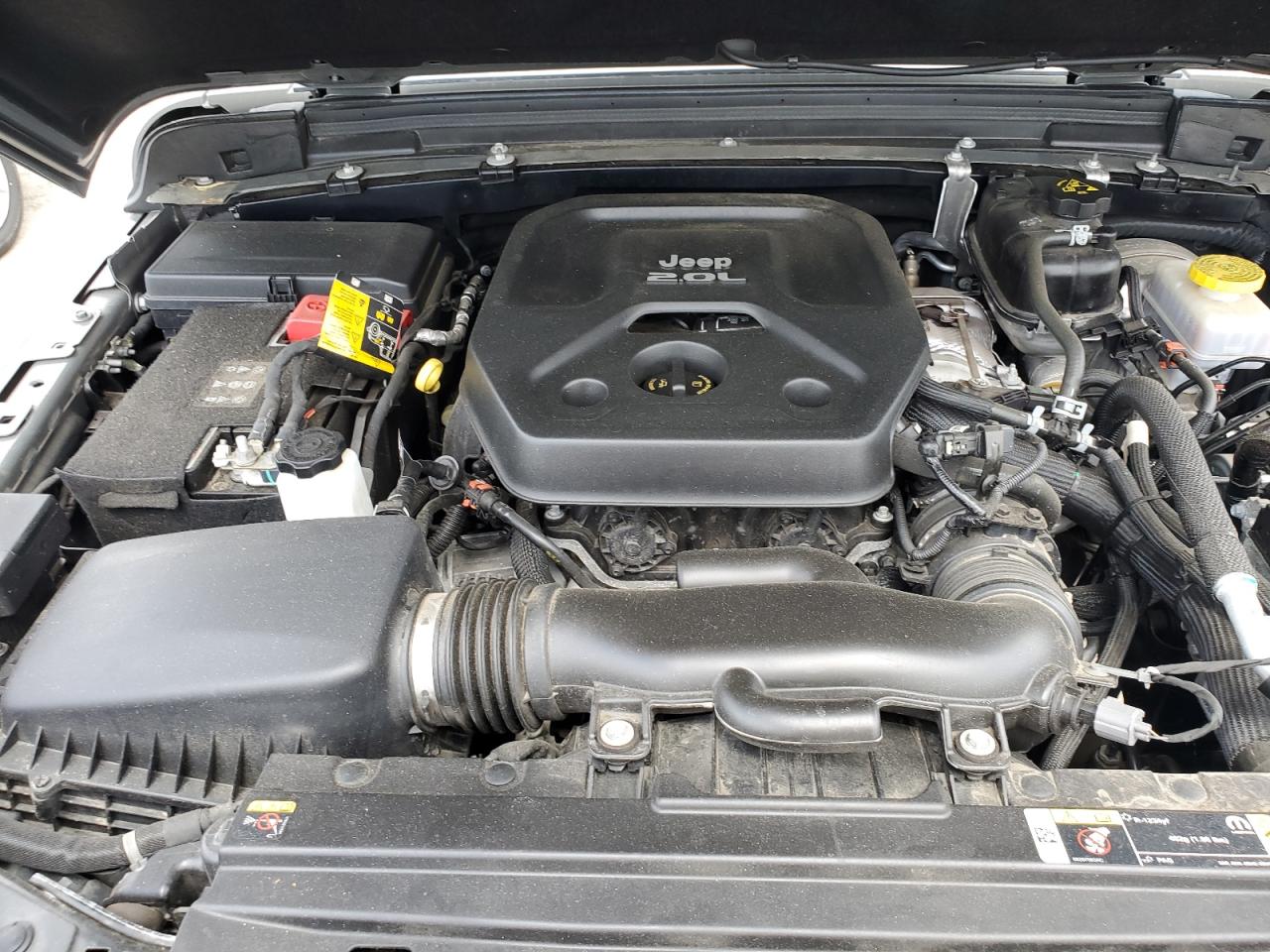 1C4HJXEN8MW649688 2021 Jeep Wrangler Unlimited Sahara