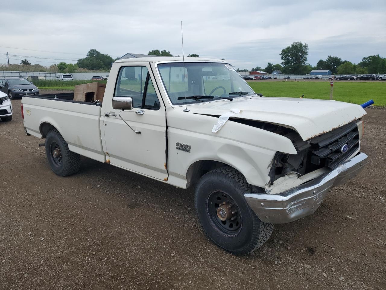 2FTEF25Y8HCA59610 1987 Ford F250