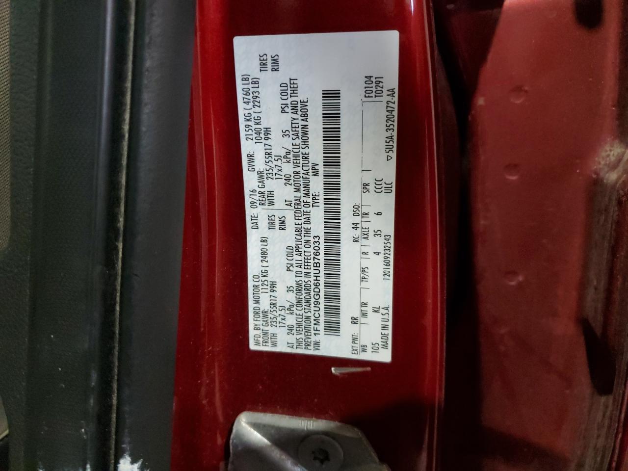 1FMCU9GD6HUB76033 2017 Ford Escape Se