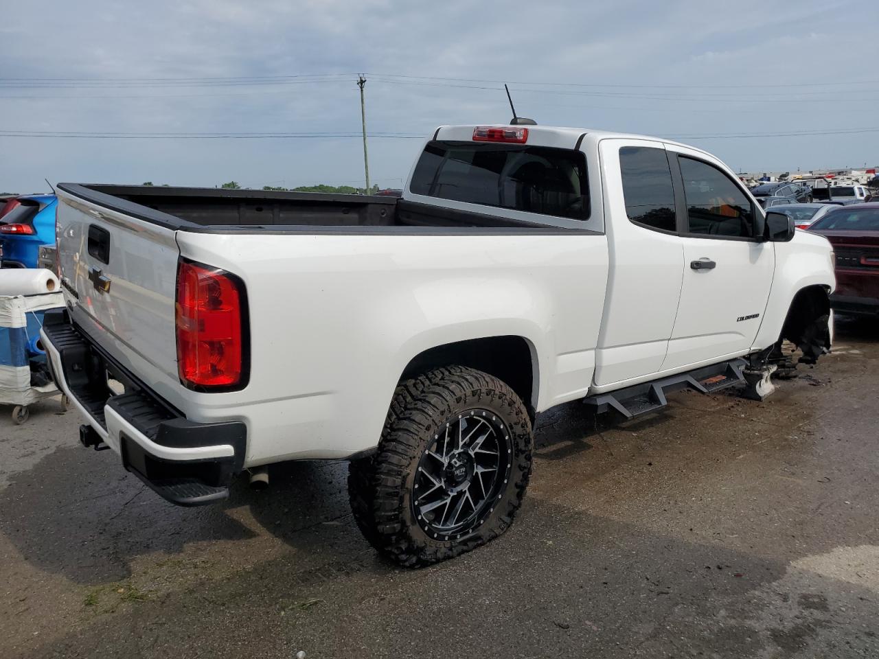 1GCHSBEA3H1282795 2017 Chevrolet Colorado