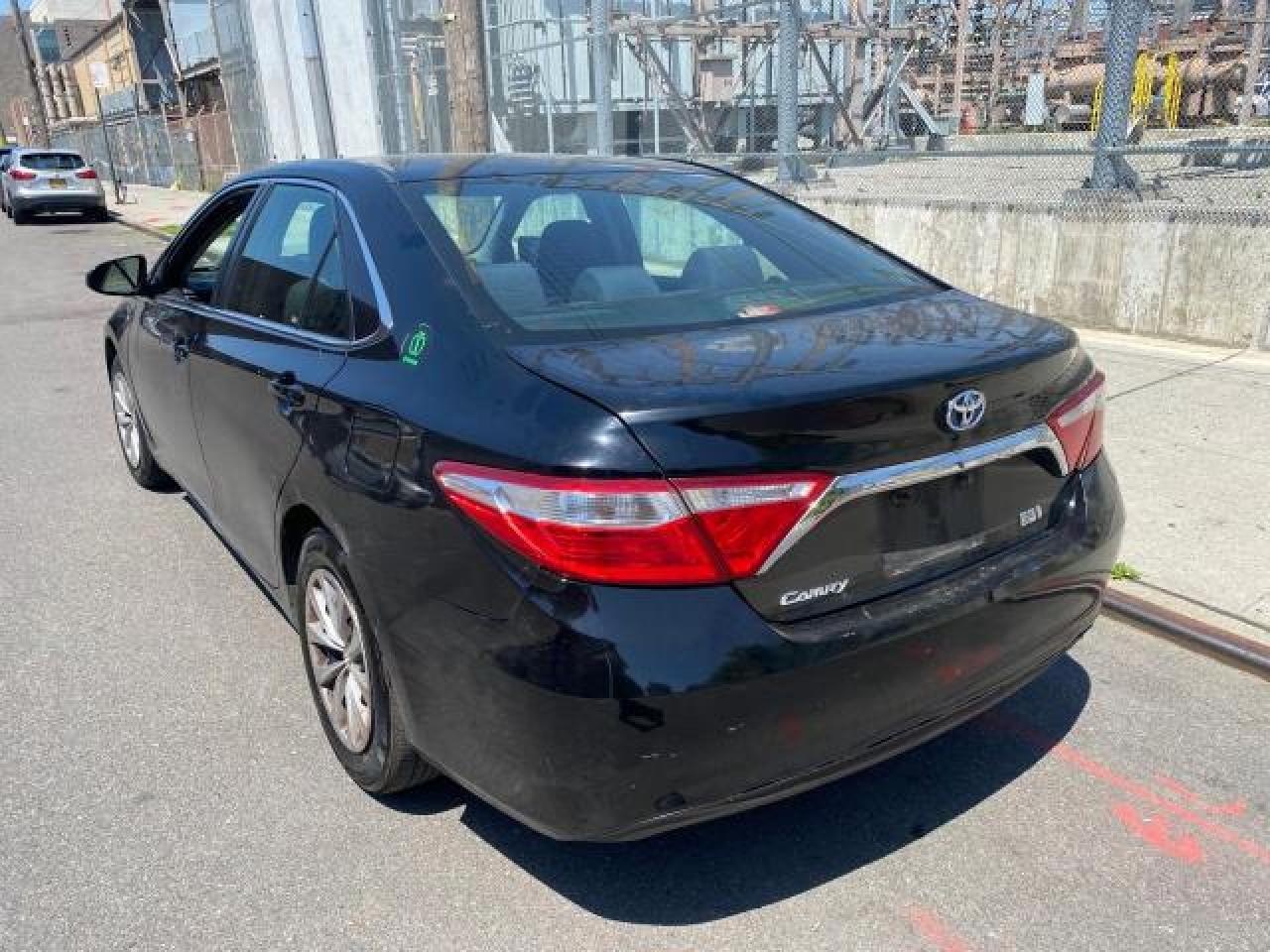 2015 Toyota Camry Hybrid vin: 4T1BD1FKXFU171878