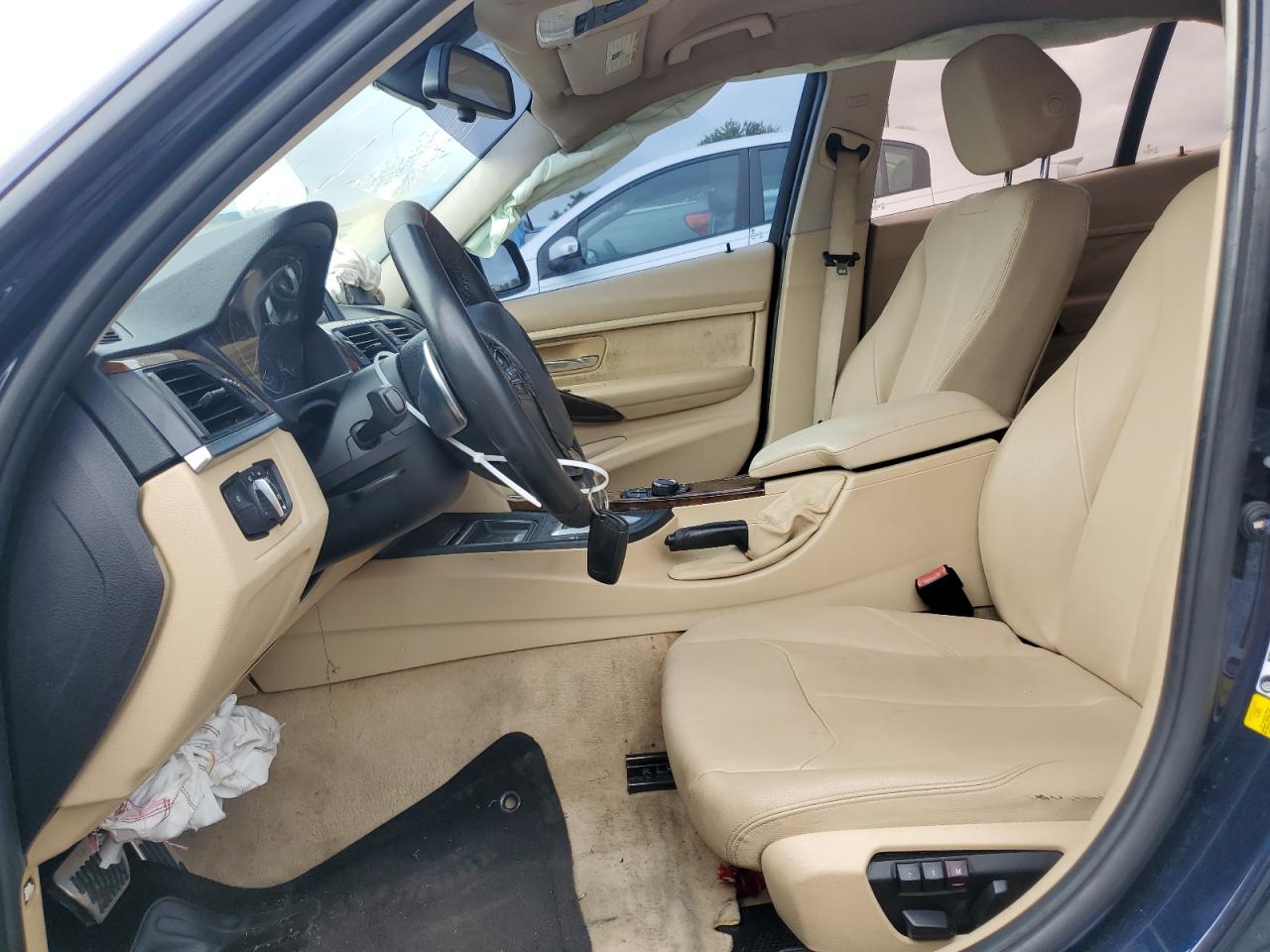 WBA3B1C54EK131591 2014 BMW 320 I