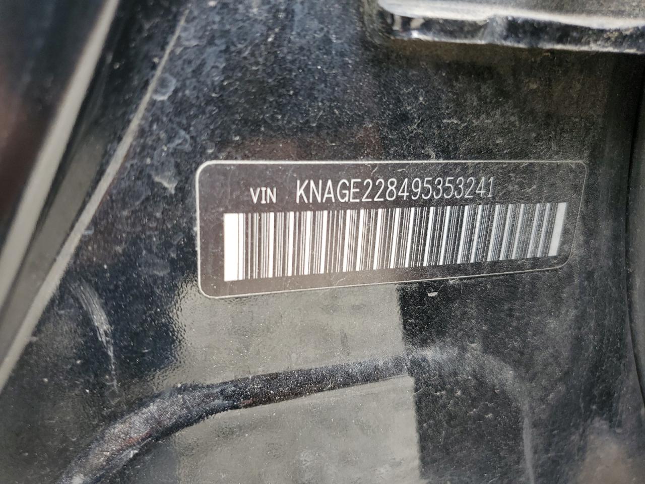 KNAGE228495353241 2009 Kia Optima Lx