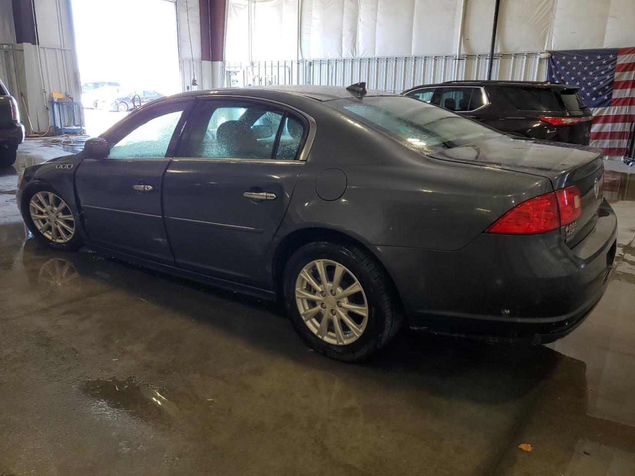 Lot #3027031805 2011 BUICK LUCERNE CX