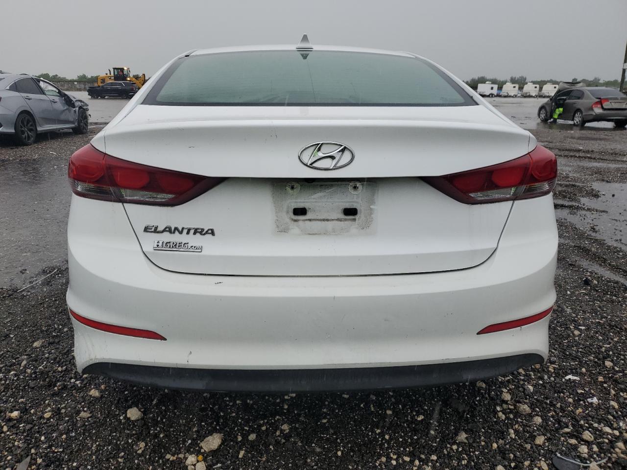 2018 Hyundai Elantra Sel vin: 5NPD84LF3JH308799