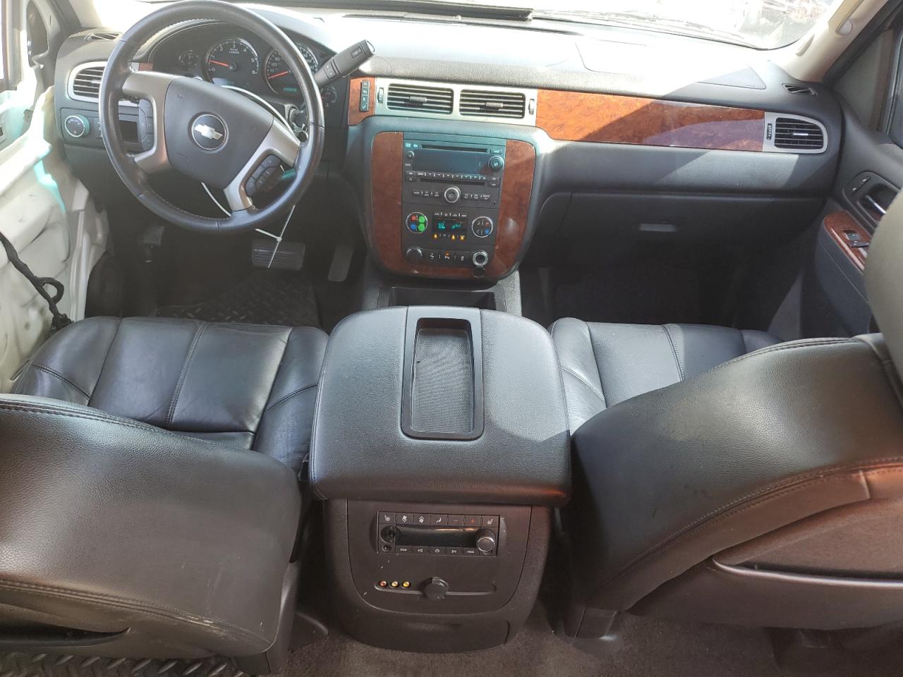 1GNSCBE04DR248748 2013 Chevrolet Tahoe C1500 Lt