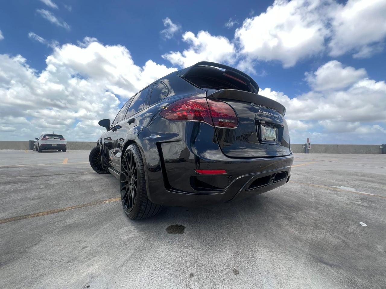 2014 Porsche Cayenne Turbo vin: WP1AC2A22ELA87606