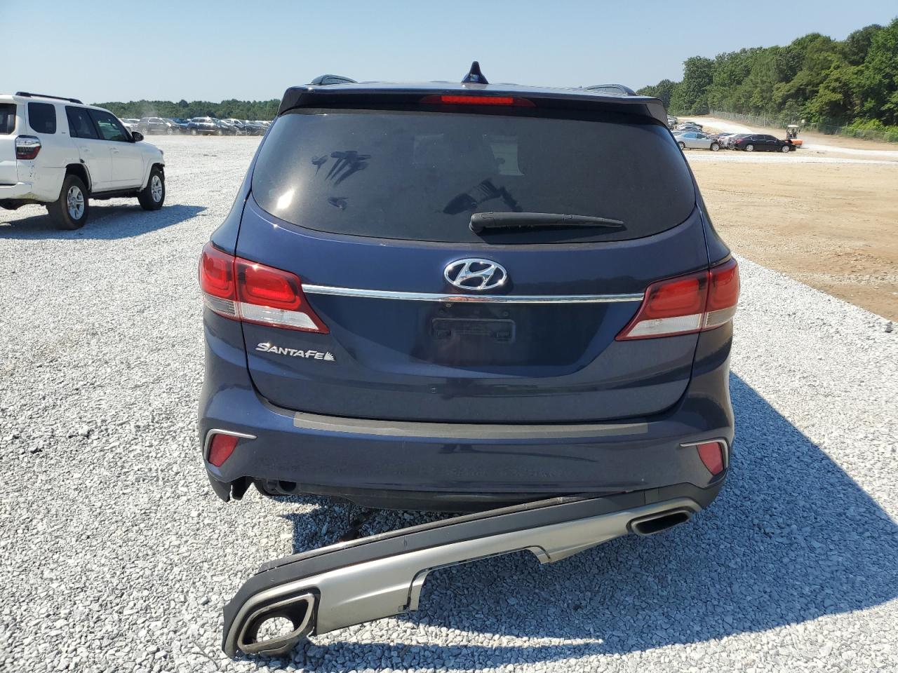 2018 Hyundai Santa Fe Se vin: KM8SN4HF5JU285469